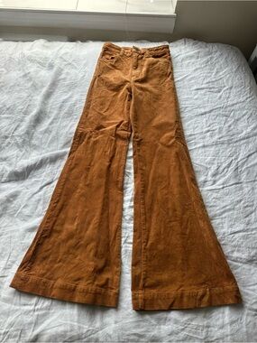 ROLLA'S Women's Corduroy Flared Jeans in Rust Brown